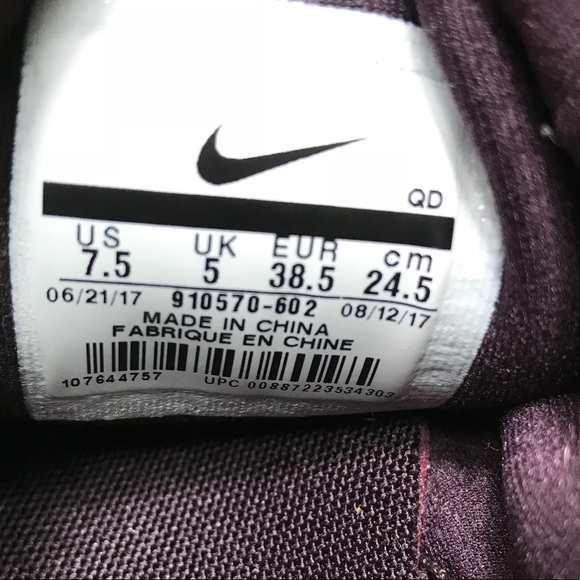 NWT Nike Air Presto Fly SE Port Wine WMNS - Picture 8 of 8